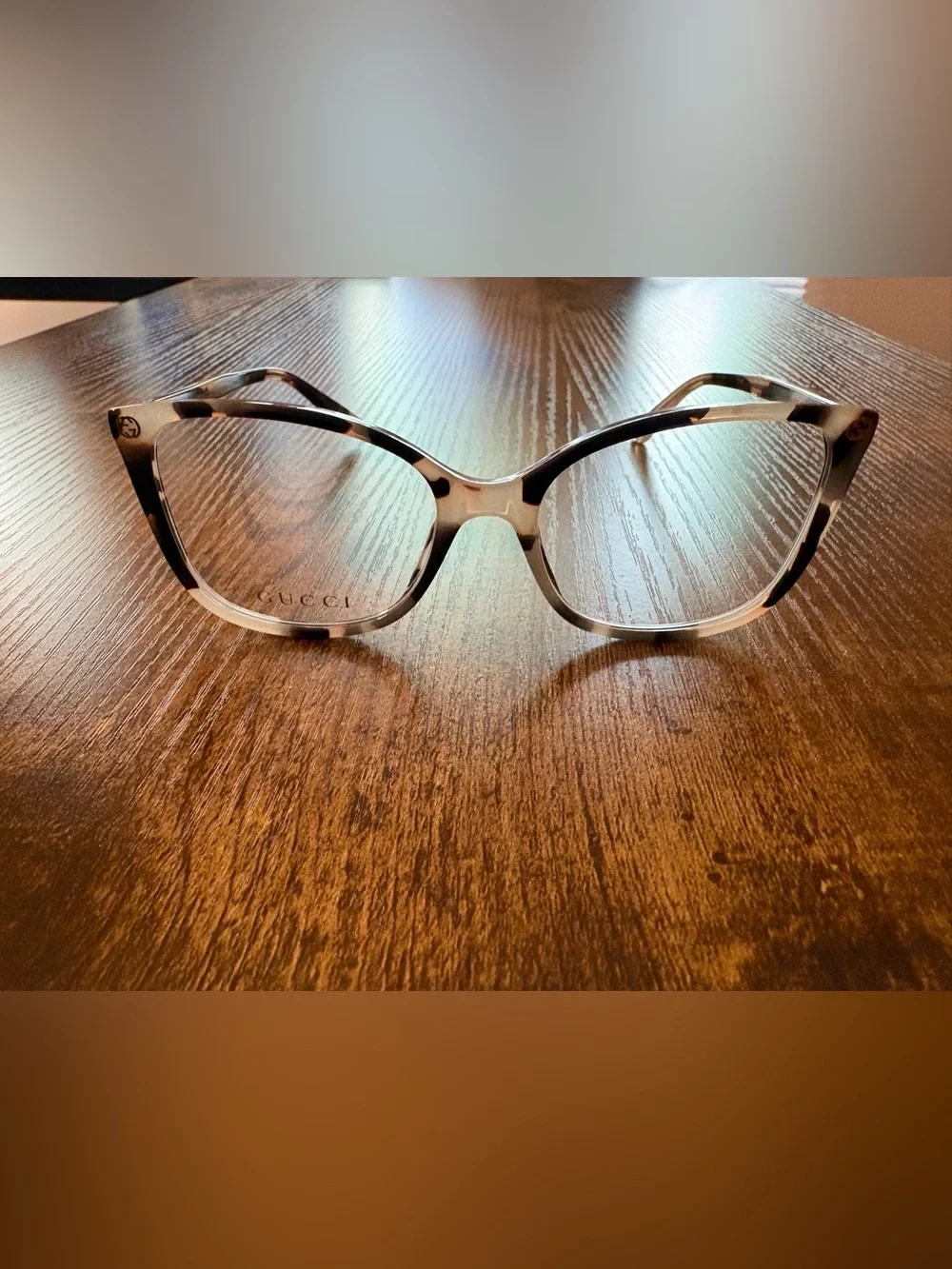 Gucci Acetate Eyeglass Frame with Green Velvet Orange Lined Case